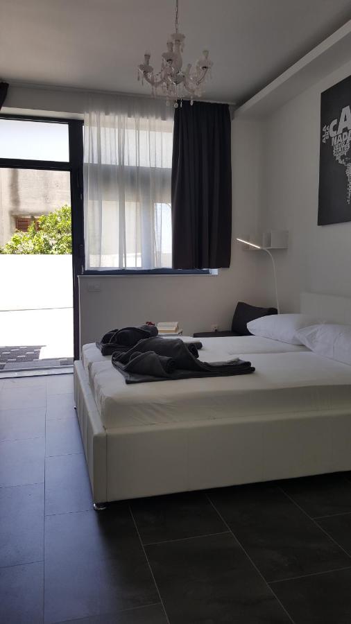 Grey House Apartment Makarska Ngoại thất bức ảnh