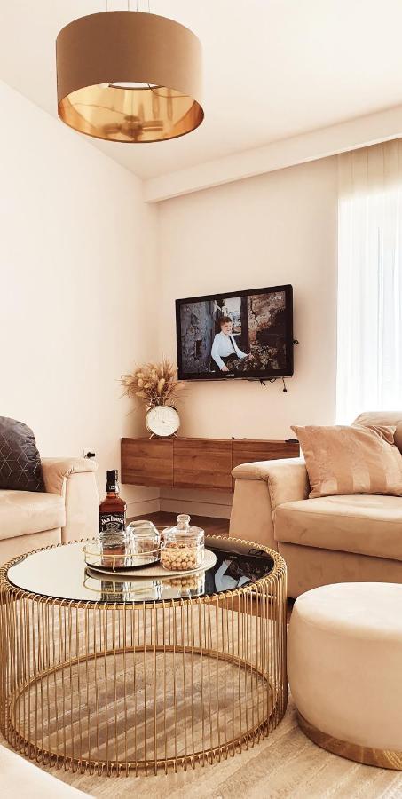 Grey House Apartment Makarska Ngoại thất bức ảnh