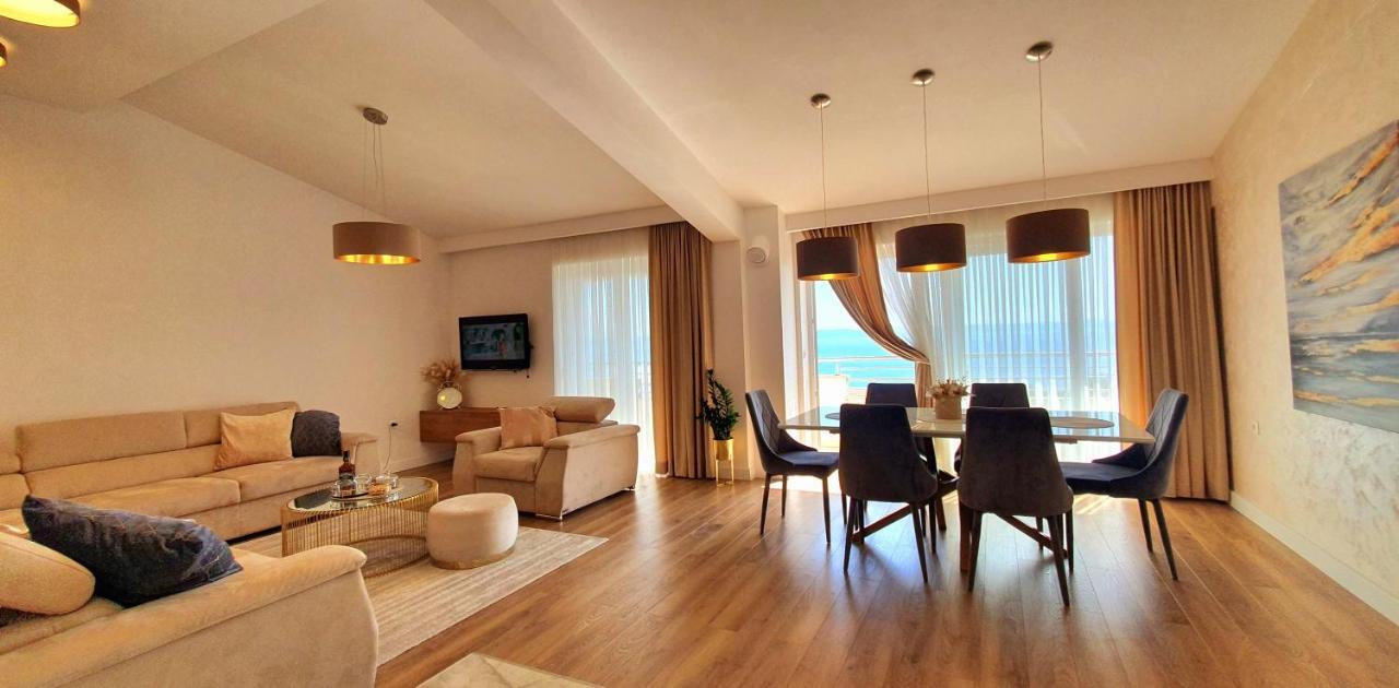 Grey House Apartment Makarska Ngoại thất bức ảnh